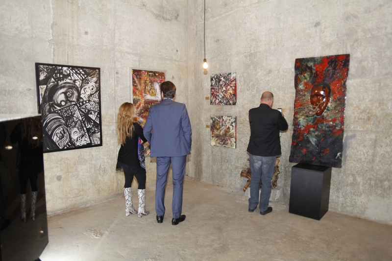 ITINÉRAIRES - Upcycled Contemporary Art exhibition